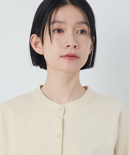 conges payes ADIEU TRISTESSE(コンジェ ペイエ アデュートリステス)の「ポンチスナップカーディガン(カーディガン/ボレロ・レディース・レッド/アイボリー/チャコールグレー・FREE)」の12枚目の写真