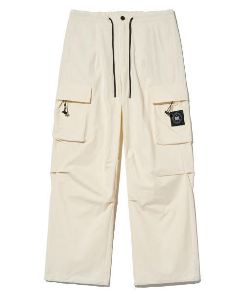 BROWNBREATH(ブラウンブレス)の「STAMP TAG CARGO PANTS - IVORY(その他パンツ・レディース・その他・S/M/L)」の1枚目の写真