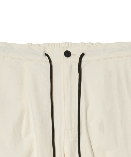 BROWNBREATH(ブラウンブレス)の「STAMP TAG CARGO PANTS - IVORY(その他パンツ・レディース・その他・S/M/L)」の3枚目の写真