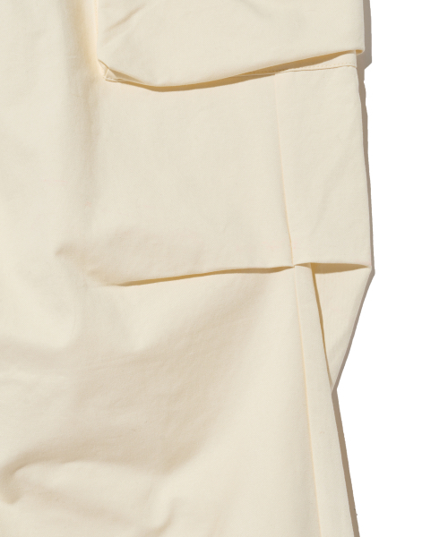 BROWNBREATH(ブラウンブレス)の「STAMP TAG CARGO PANTS - IVORY(その他パンツ・レディース・その他・S/M/L)」の6枚目の写真