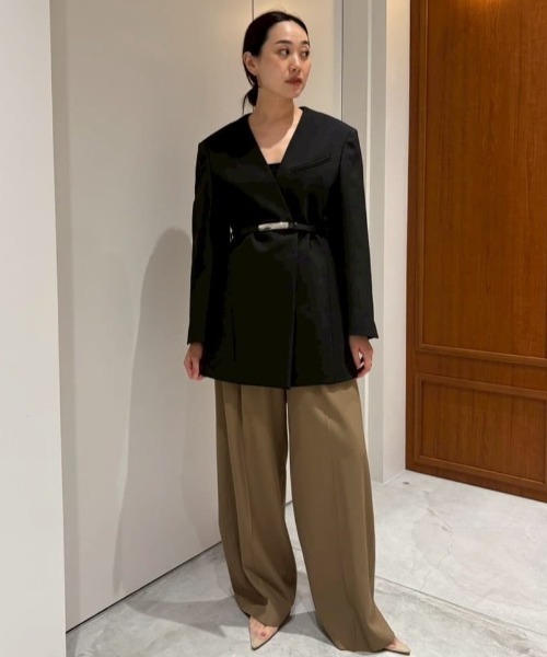 ESTNATION（エストネーション）の「ESSENCEOFLUXURY / イレギュラージャケット（ノーカラージャケット・レディース・ブラック・38/36）」の12枚目の写真