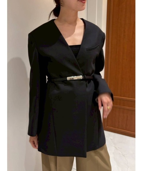 ESTNATION（エストネーション）の「ESSENCEOFLUXURY / イレギュラージャケット（ノーカラージャケット・レディース・ブラック・38/36）」の14枚目の写真