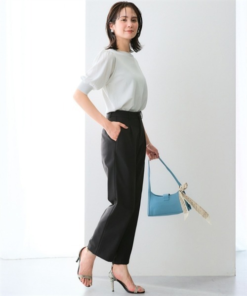 7days Life Styling(セブンデイズライフスタイリング)の「サラサラ裏メッシュ綿混ストレッチストレートパンツ(接触冷感・吸汗速乾・ストレッチ・UVカット)(その他パンツ・レディース・ネイビー/グレー/ブラック・3L/LL/L/M)」の10枚目の写真