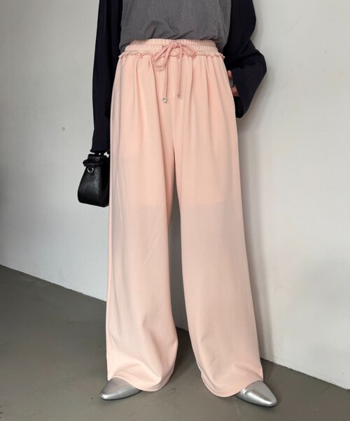 CIAOPANIC TYPY（チャオパニックティピー）の「【とにかくトリコ/5サイズ展開】とろみイージーパンツ（スラックス・レディース・ブラック/ベージュ/ブラウン/グレー/ピンク/イエロー/アイボリー・X-SMALL/MEDIUM/LARGE/X-LARGE/SMALL）」の7枚目の写真