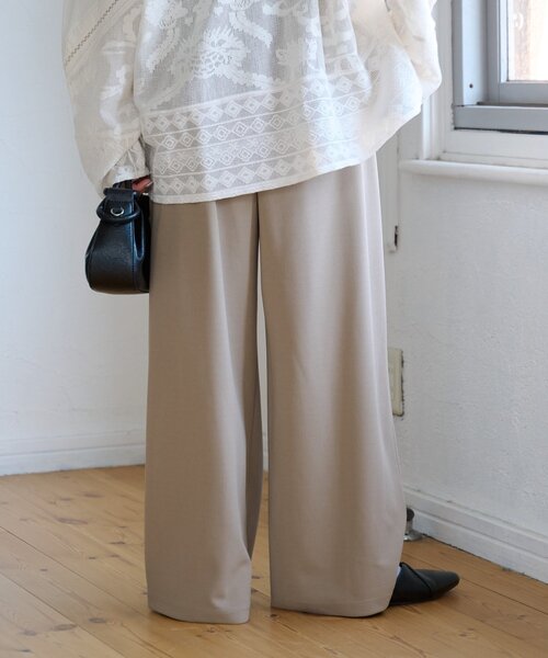 CIAOPANIC TYPY（チャオパニックティピー）の「【とにかくトリコ/5サイズ展開】とろみイージーパンツ（スラックス・レディース・ブラック/ベージュ/ブラウン/グレー/ピンク/イエロー/アイボリー・X-SMALL/MEDIUM/LARGE/X-LARGE/SMALL）」の9枚目の写真