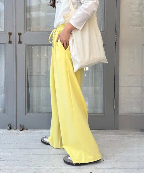 CIAOPANIC TYPY（チャオパニックティピー）の「【とにかくトリコ/5サイズ展開】とろみイージーパンツ（スラックス・レディース・ブラック/ベージュ/ブラウン/グレー/ピンク/イエロー/アイボリー・X-SMALL/MEDIUM/LARGE/X-LARGE/SMALL）」の19枚目の写真