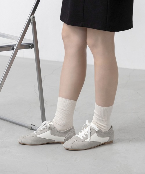 welleg（ウェレッグ）の「ローカット シンプル スニーカー（スニーカー・レディース・ライトグレー/チャコールグレー/ホワイト/イエロー・M/S/SS/3L/LL/L）」の11枚目の写真