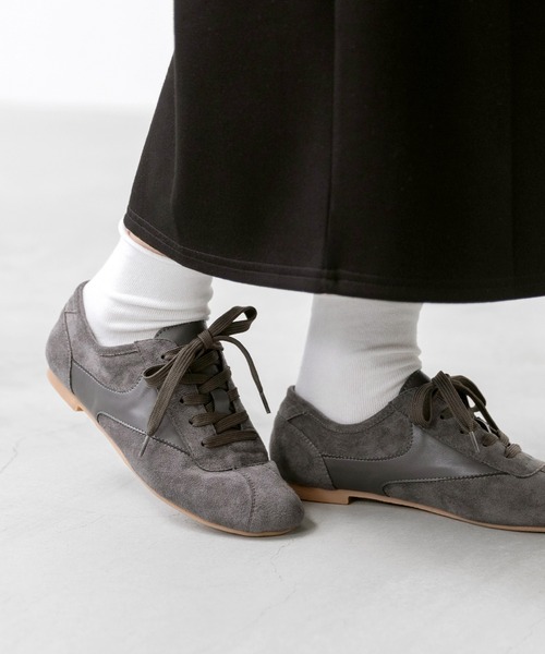 welleg（ウェレッグ）の「ローカット シンプル スニーカー（スニーカー・レディース・ライトグレー/チャコールグレー/ホワイト/イエロー・M/S/SS/3L/LL/L）」の20枚目の写真