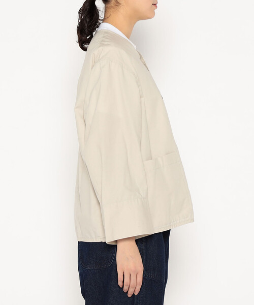 DANTON(ダントン)の「Women's Downproof Collarless Short Jacket(ノーカラージャケット・レディース・オフホワイト・34/38/36)」の4枚目の写真