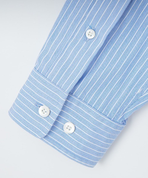 GYMPHLEX（ジムフレックス）の「[GYMPHLEX/ジムフレックス] ワンポイントロゴ刺繍 ボタンダウンストライプシャツ（シャツ/ブラウス・レディース・ブルー・14）」の5枚目の写真
