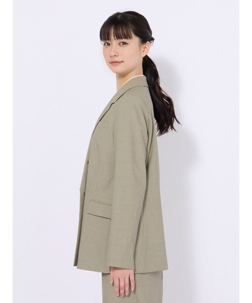 SUIT SQUARE（スーツスクエア）の「ダブルブレストジャケット ウォッシャブル ストレッチ UVカット TRトロピカル 無地（テーラードジャケット・レディース・カーキ/ネイビー・40(11号)/38(9号)/36(7号)）」の7枚目の写真