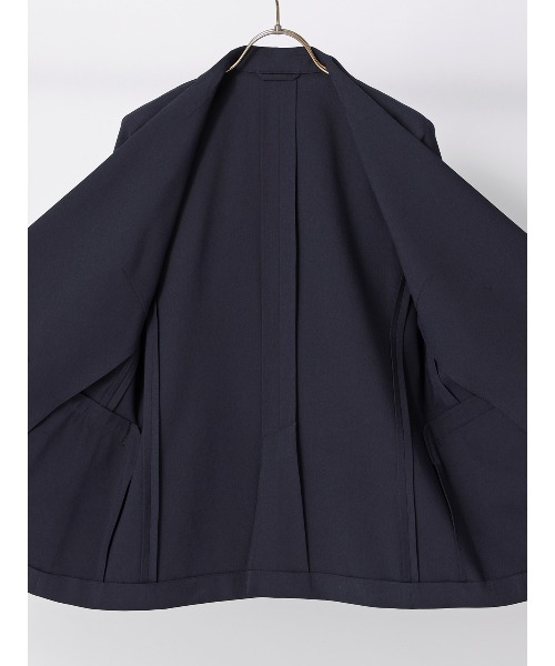 SUIT SQUARE（スーツスクエア）の「ダブルブレストジャケット ウォッシャブル ストレッチ UVカット TRトロピカル 無地（テーラードジャケット・レディース・カーキ/ネイビー・40(11号)/38(9号)/36(7号)）」の15枚目の写真