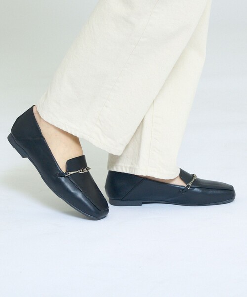 Au BANNISTER(オゥバニスター)の「【販売店舗限定】バブーシュビットモカスクエアトゥローファー(ローファー・レディース・グレイッシュベージュ/ネイビー/ブラック・38/37/36/35/40/39)」の20枚目の写真