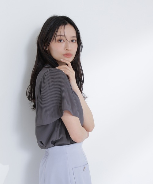 NATURAL BEAUTY BASIC（ナチュラルビューティーベーシック）の「◇楊柳フレアスリーブブラウス（シャツ/ブラウス・レディース・ピンク/チャコールグレー/オフホワイト・SMALL/MEDIUM）」の14枚目の写真