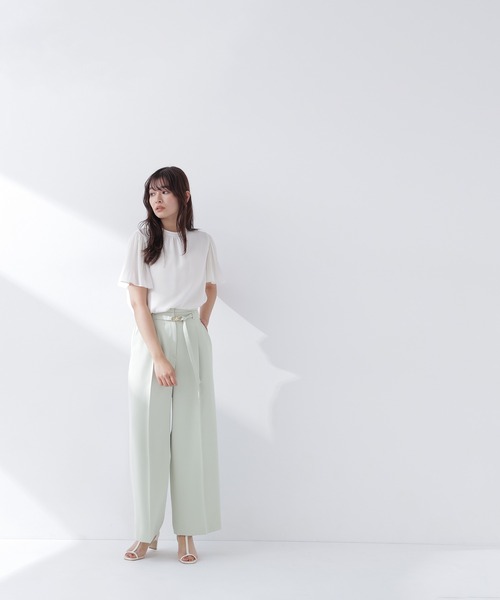 NATURAL BEAUTY BASIC（ナチュラルビューティーベーシック）の「◇楊柳フレアスリーブブラウス（シャツ/ブラウス・レディース・ピンク/チャコールグレー/オフホワイト・SMALL/MEDIUM）」の4枚目の写真