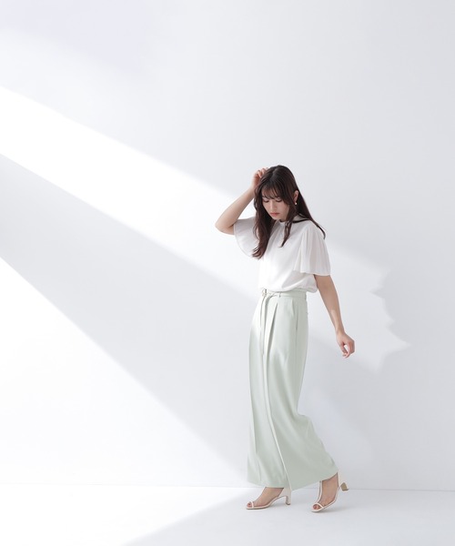 NATURAL BEAUTY BASIC（ナチュラルビューティーベーシック）の「◇楊柳フレアスリーブブラウス（シャツ/ブラウス・レディース・ピンク/チャコールグレー/オフホワイト・SMALL/MEDIUM）」の8枚目の写真