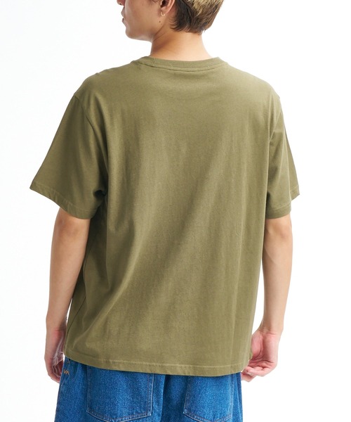 RVCA(ルーカ)の「RVCA メンズ VACANCY PKT SS Tシャツ 【2026年春夏モデル】(Tシャツ/カットソー・メンズ・ブラック系その他/オリーブ/アイボリー/ピンク系その他/ブルー系その他・MEDIUM/LARGE/X-LARGE/SMALL)」の17枚目の写真