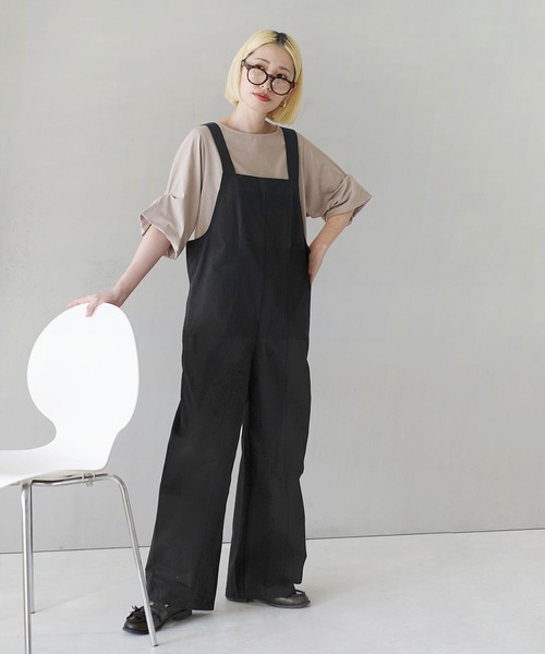 zootie（ズーティー）の「スタイルアップ デザインスリーブ カットソー［五分袖］（Tシャツ/カットソー・レディース・オフホワイト/グレイッシュブルー/ライトブルー/レッド系/ブラック/ライトアッシュグレー/ベージュ系/ブラック×ホワイト/チャコール・3L/L-XL/M-L）」の22枚目の写真