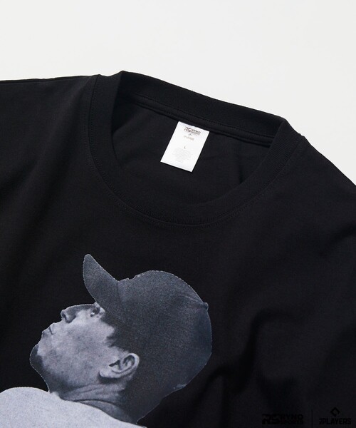 FREAK'S STORE（フリークスストア）の「MLB PLAYERS× RYNO SPORTS ×FREAK’S STORE 別注 【SENGA】CLOSE UP PHOTO TEE（Tシャツ/カットソー・メンズ・ブラック・LARGE/MEDIUM）」の2枚目の写真