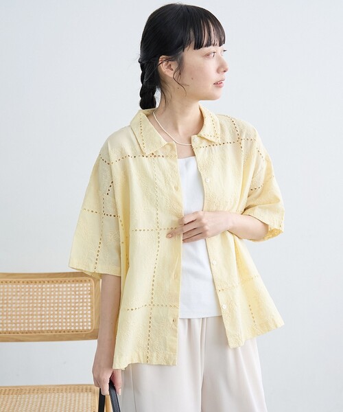 coen(コーエン)の「パッチワーク風フラワー刺繍半袖シャツ(インフルエンサー紹介アイテム)(シャツ/ブラウス・レディース・オフホワイト/ブラック/クリーム・M/L)」の19枚目の写真