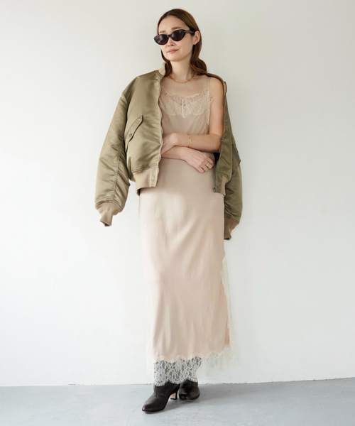 Deuxieme Classe（ドゥーズィエムクラス）の「*Lace Trimmed ドレス 1（ワンピース・レディース・ベージュ・FREE）」の4枚目の写真