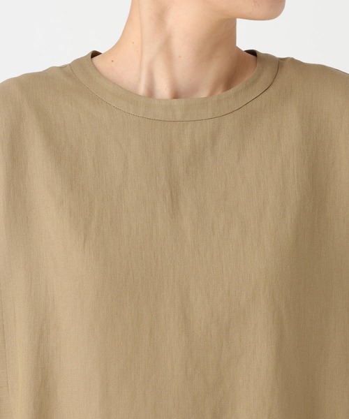 Elura(エルーラ)の「≪UVカット・セットアップ対応≫シャリサラプルオーバー/661827(シャツ/ブラウス・レディース・ダークブラウン/ライトピンク/ネイビー/ベージュ・FREE)」の17枚目の写真