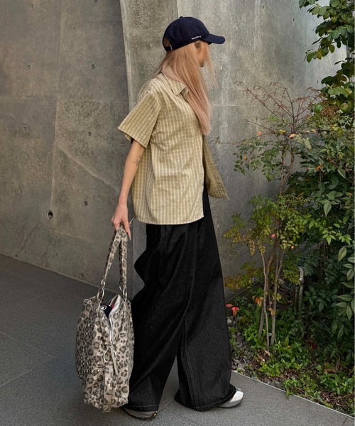 sedacle(セダクル)の「バックボタンベルトデニム(デニムパンツ・メンズ・ブラック/インディゴブルー・LARGE/MEDIUM/SMALL)」の15枚目の写真