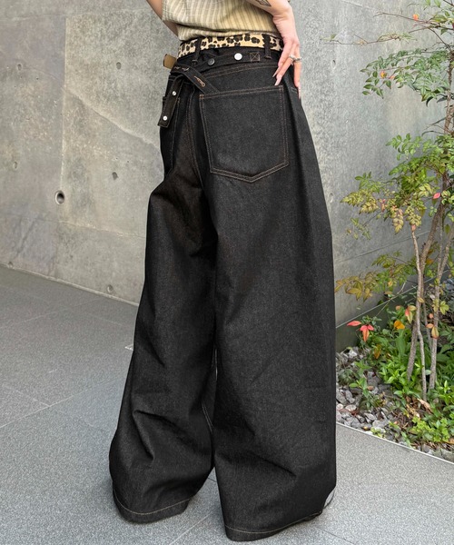 sedacle(セダクル)の「バックボタンベルトデニム(デニムパンツ・メンズ・ブラック/インディゴブルー・LARGE/MEDIUM/SMALL)」の10枚目の写真