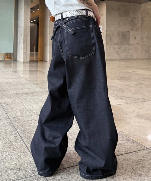 sedacle(セダクル)の「バックボタンベルトデニム(デニムパンツ・メンズ・ブラック/インディゴブルー・LARGE/MEDIUM/SMALL)」の19枚目の写真