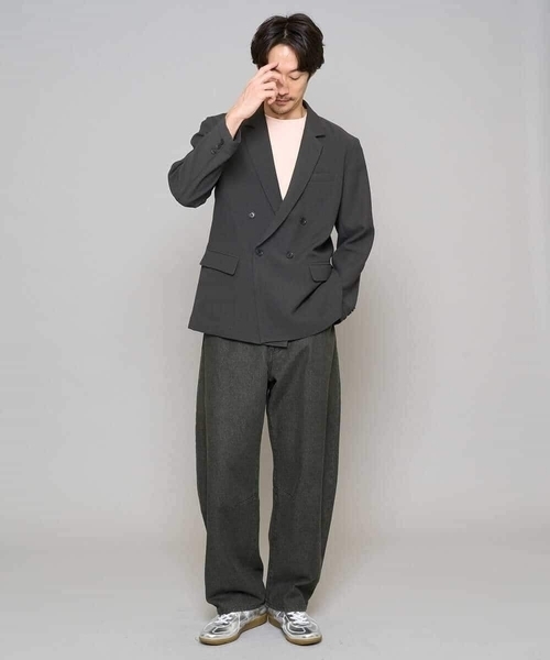 a.v.v（アーヴェヴェ）の「【イージーケア/洗濯機で洗える/毛玉になりにくい/ストレッチ】メッシュストレッチダブルブレストジャケット（テーラードジャケット・メンズ・チャコールグレー/モカ・48/46）」の13枚目の写真