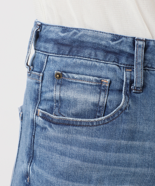 plage(プラージュ)の「Healthy denim / ヘルシーデニム 別注 SLIT デニムパンツ(デニムパンツ・レディース・クリアブルー・25/24/23)」の19枚目の写真