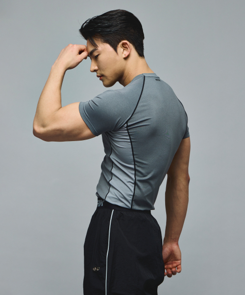 MIHAK(ミハク)の「シンボルロゴマッスルプロTシャツ(GRAY)(Tシャツ/カットソー・メンズ・その他・1/2/3)」の4枚目の写真