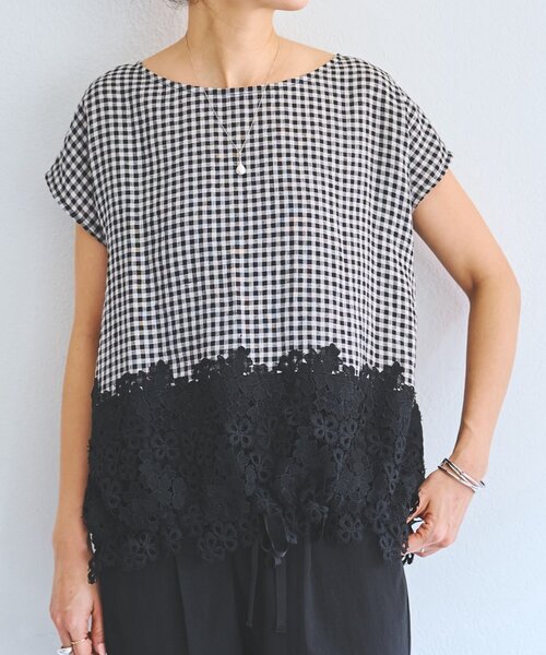 BEARDSLEY（ビアズリー）の「《4/1(水)20：00予約開始》裾レースリネンブラウス（シャツ/ブラウス・レディース・ブラック/ブルー/アイボリー・FREE）」の2枚目の写真