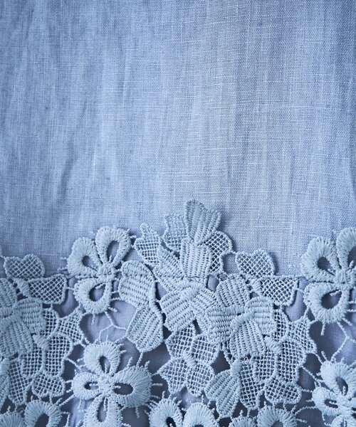 BEARDSLEY（ビアズリー）の「《4/1(水)20：00予約開始》裾レースリネンブラウス（シャツ/ブラウス・レディース・ブラック/ブルー/アイボリー・FREE）」の11枚目の写真