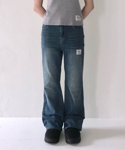 COIRIS_(コイリス)の「リオラブーツカットデニムパンツ(デニムパンツ・レディース・ダークブルー・SMALL/MEDIUM)」の8枚目の写真