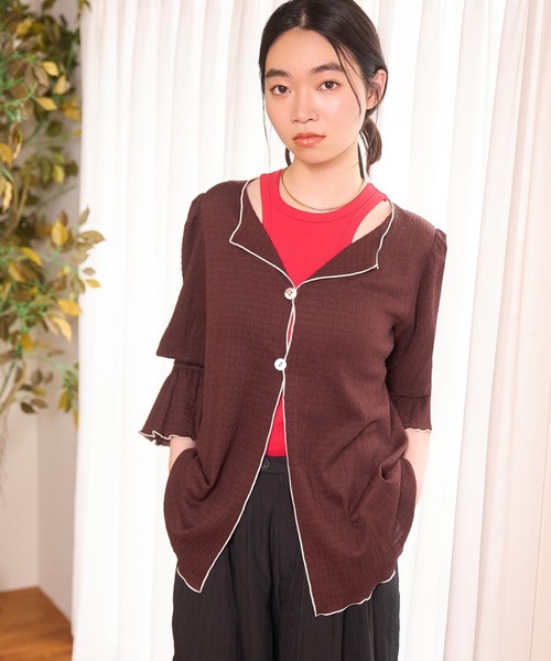 mysty woman(ミスティウーマン)の「配色メローシャツカーディガン 678691(カーディガン/ボレロ・レディース・ブラウン/ブラック/アイボリー・FREE)」の3枚目の写真