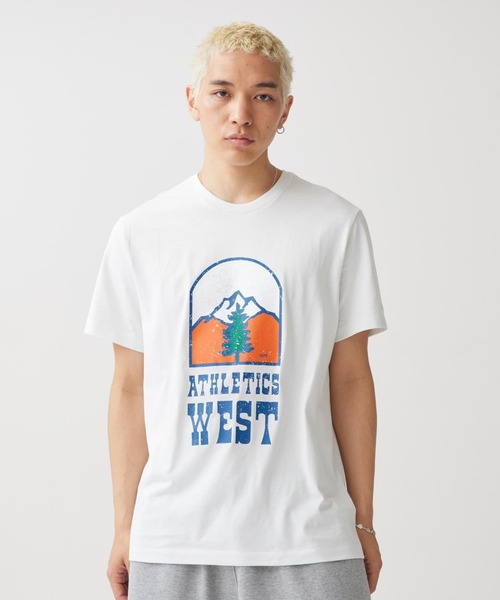 NIKE(ナイキ)の「ナイキ スポーツウェア メンズ Tシャツ / Nike Sportswear Men's T-Shirt IR6456-121 Summit White(Tシャツ/カットソー・メンズ・アイボリー・XL/S/M/L/2XL)」の1枚目の写真