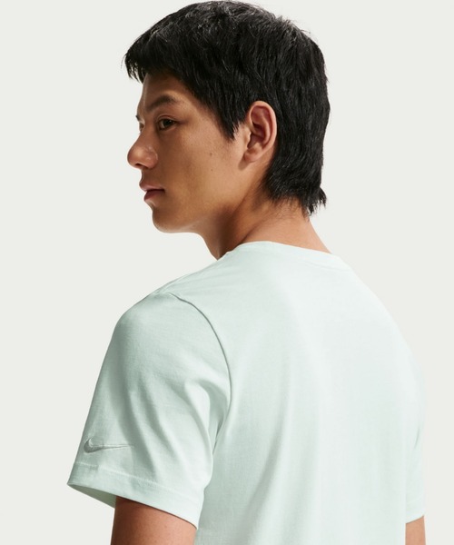 NIKE(ナイキ)の「ナイキ スポーツウェア メンズ Tシャツ / Nike Sportswear Men's T-Shirt IR6456-121 Summit White(Tシャツ/カットソー・メンズ・アイボリー・XL/S/M/L/2XL)」の8枚目の写真