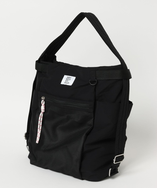 studio CLIP（スタディオクリップ）の「【軽量/11ポケット構造/マルチウェイ】からだよろこぶショルダーバッグ&リュック（バックパック/リュック・レディース・ブラック/カーキ・FREE）」の3枚目の写真