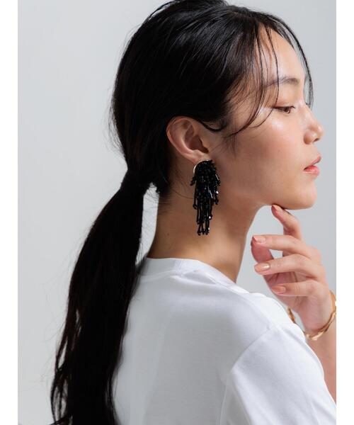 Te chichi(テチチ)の「ビーズフリンジイヤリング(ピアス(両耳用)・レディース・ゴールド/ブラック・F)」の6枚目の写真