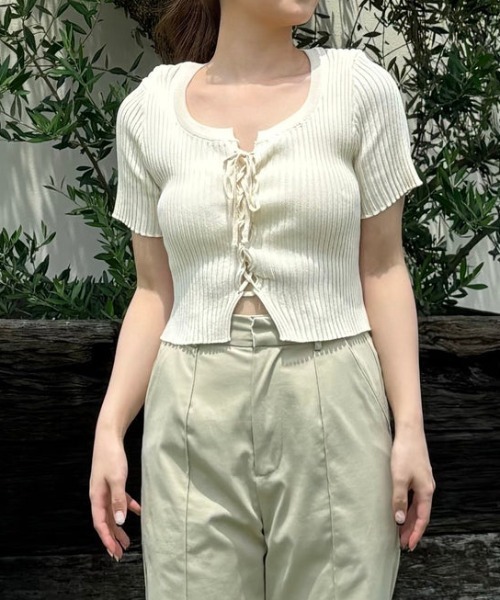 SOLLON.(ソルロン)の「フロントレースアップカーディガン(Tシャツ/カットソー・レディース・ホワイト/ブラック・FREE)」の4枚目の写真