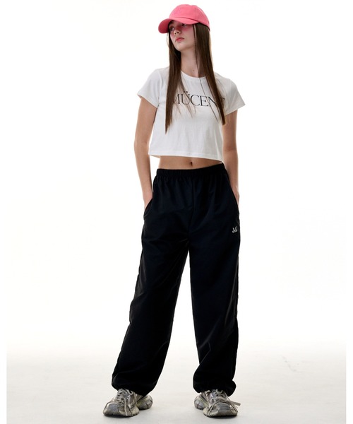 MUCENT（ムセント）の「A'GEM/9 × .kom 『MUCENT/ムセント』 LETTERING TEE/レタリング半袖Tシャツ（Tシャツ/カットソー・レディース・ホワイト/ブラック・FREE）」の8枚目の写真