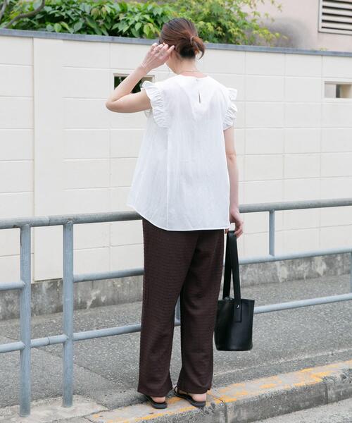 ITEMS URBANRESEARCH（アイテムズ アーバンリサーチ）の「『UVカット/接触冷感』カットヨウリュウイージーパンツ(楽着シリーズ)（その他パンツ・レディース・グリーン/ブラウン/オフホワイト・FREE）」の14枚目の写真
