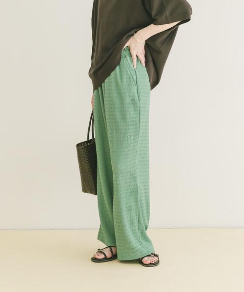 ITEMS URBANRESEARCH（アイテムズ アーバンリサーチ）の「『UVカット/接触冷感』カットヨウリュウイージーパンツ(楽着シリーズ)（その他パンツ・レディース・グリーン/ブラウン/オフホワイト・FREE）」の22枚目の写真