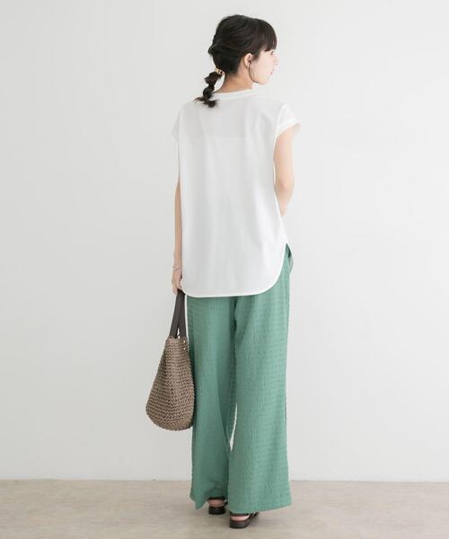 ITEMS URBANRESEARCH(アイテムズ アーバンリサーチ)の「『UVカット/接触冷感』カットヨウリュウイージーパンツ(楽着シリーズ)(その他パンツ・レディース・グリーン/ブラウン/オフホワイト・FREE)」の21枚目の写真