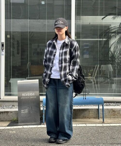 KKEEE（ケーケーイーイー）の「イージータータンチェックオーバーサイズシャツ[ブラック]（シャツ/ブラウス・レディース・ブラック・MEDIUM/LARGE/X-LARGE）」の5枚目の写真
