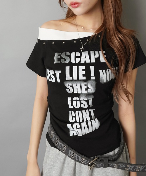 SPINNS(スピンズ)の「ワンショルTシャツ/ロゴ/平成ギャル(Tシャツ/カットソー・レディース・ブラック/ピンク/ホワイト・ONESIZE)」の9枚目の写真