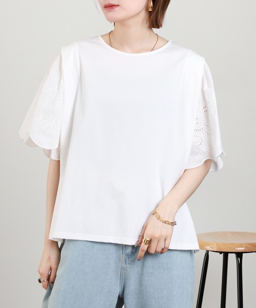 Anna Nicola(アンナニコラ)の「Anna Nicola 刺繍フレアスリーブカットソー 半袖(Tシャツ/カットソー・レディース・オフホワイト/ブラック・38)」の5枚目の写真