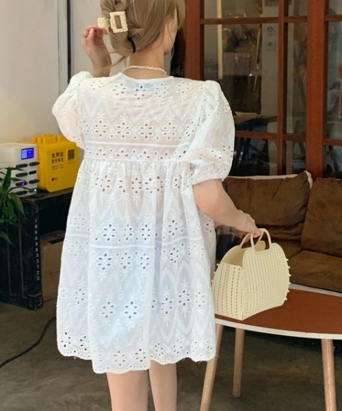 Vipoa(ヴィポア)の「French lace puff blouse(シャツ/ブラウス・レディース・ホワイト・FREE)」の2枚目の写真