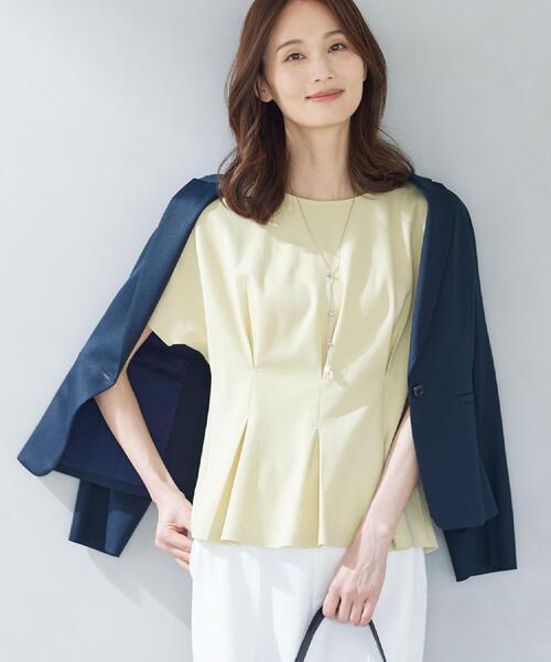 Reflect(リフレクト)の「【UVカット/接触冷感/吸水速乾】タックデザインフレアトップス(Tシャツ/カットソー・レディース・ダークブラウン/ネイビー/ホワイト/ライトイエロー系・09/11/13)」の13枚目の写真